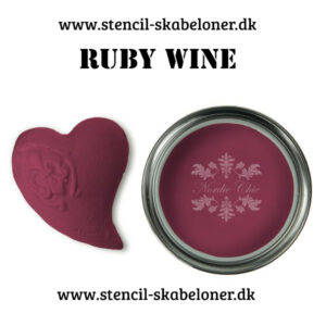 Ruby wine - igen en fed kalkmaling i boheme stielen fra Nordic Chic - virkelig en kalkmaling med karakter