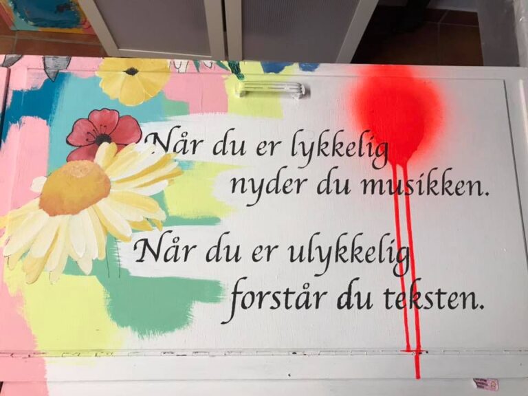 stencils til møbler